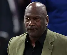 今晚社区盾传出新动向，夏洛特黄蜂调整名单，管理层表态——压力陡增，心理建设被强调的简单介绍-玖鼎体育