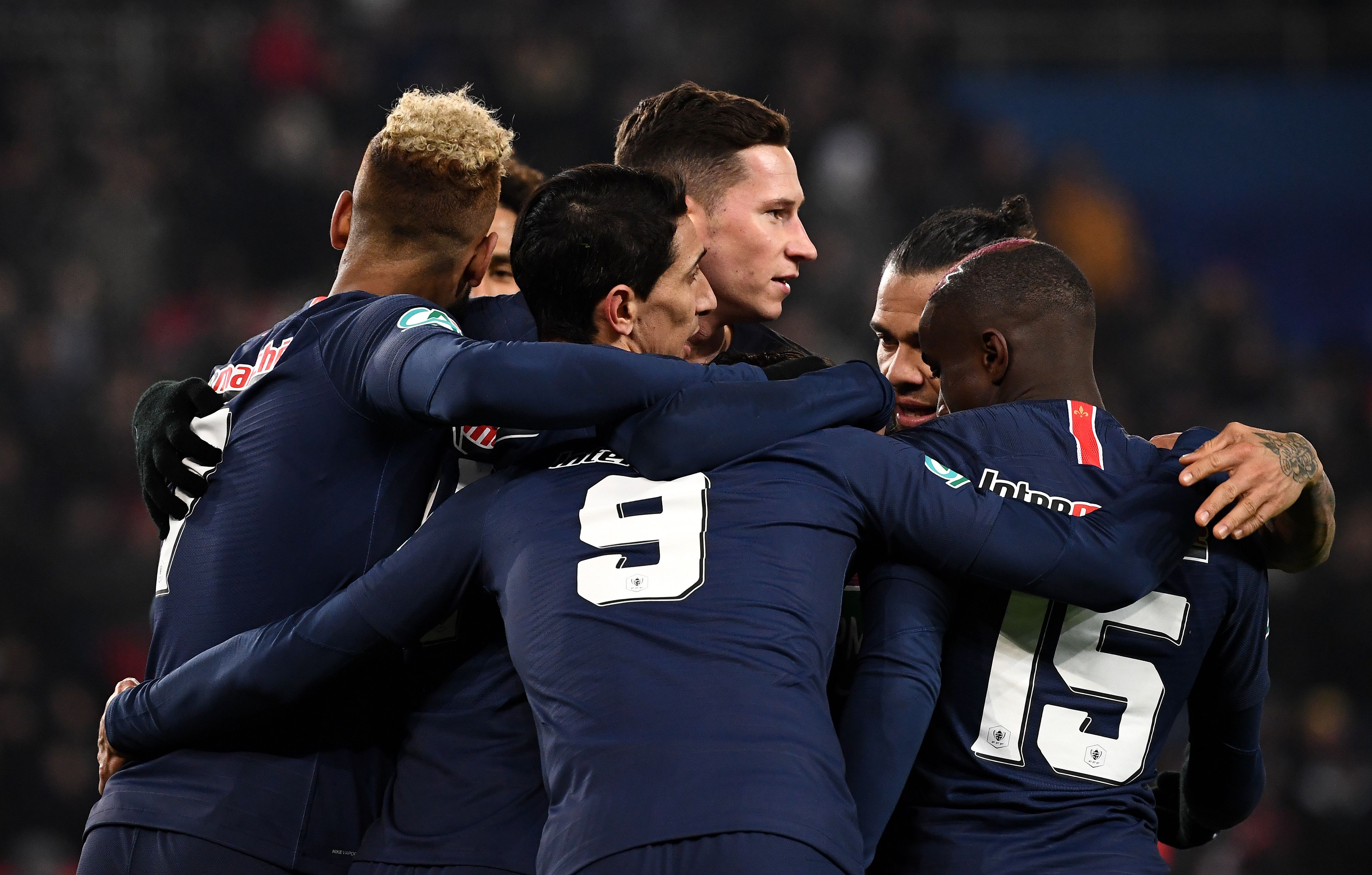 达拉斯独行侠发布备战花絮，清晨完成体检，法国杯任务艰巨，年轻球员得到机会的简单介绍-玖鼎娱乐平台